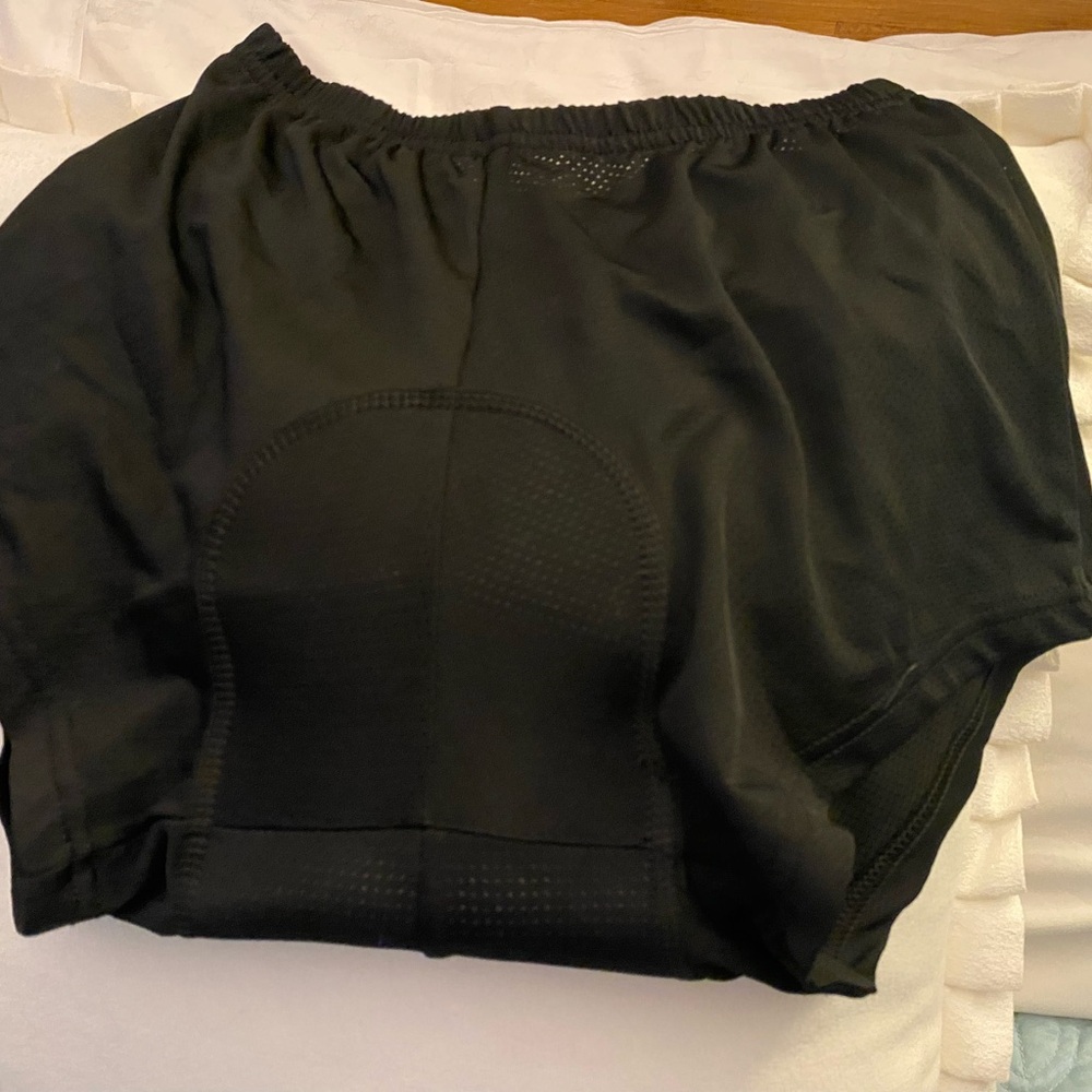 Bike riding shorts padded size L